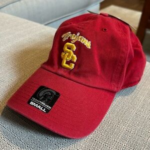 NWT USC Trojans red cap team Trojan